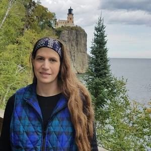 Meet your Posher, Carrie